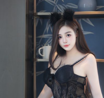 王雅姗(秀人网) – 秀人内部私购无水印套图1套 372MB