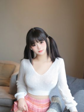 徐若兮(秀人网) – 秀人内部私购无水印图集合集1套 530MB